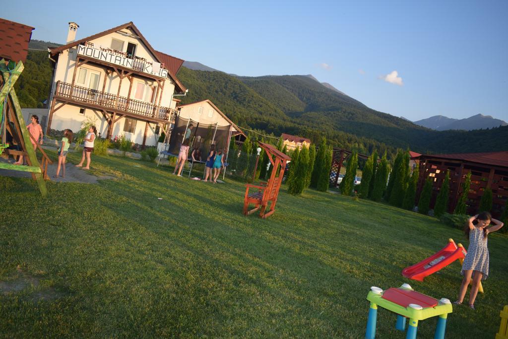 Pensiunea Mountain King Sîmbăta de Sus Eksteriør billede